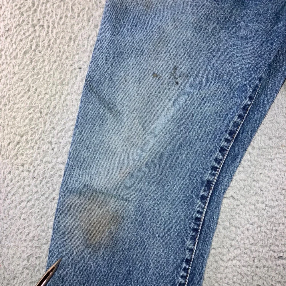 Vtg Levi's 517 Bootcut Jeans Mens 36x32 Blue Distressed Thrashed Punk Grunge Y2K